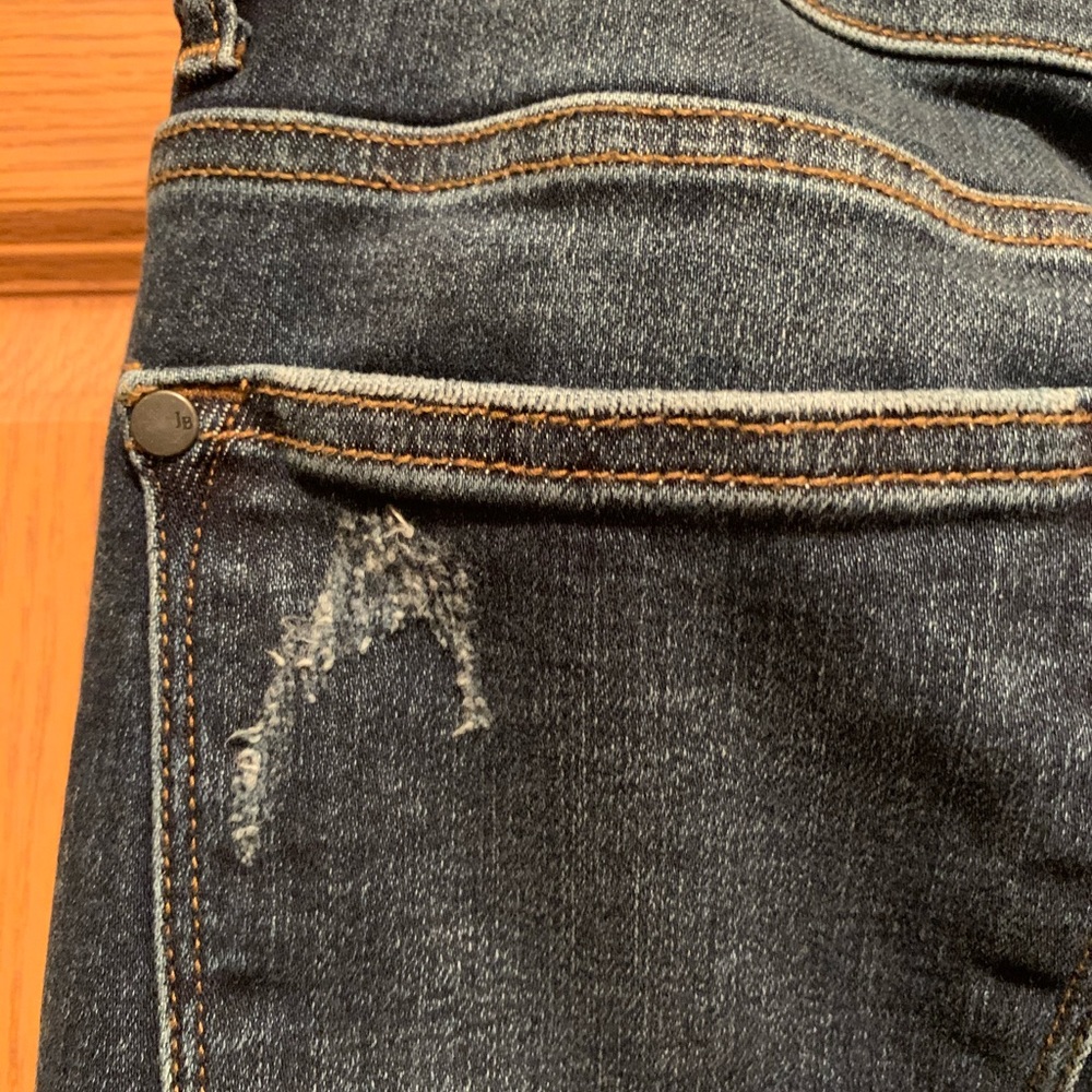 Jeans - Picture 2 of 6